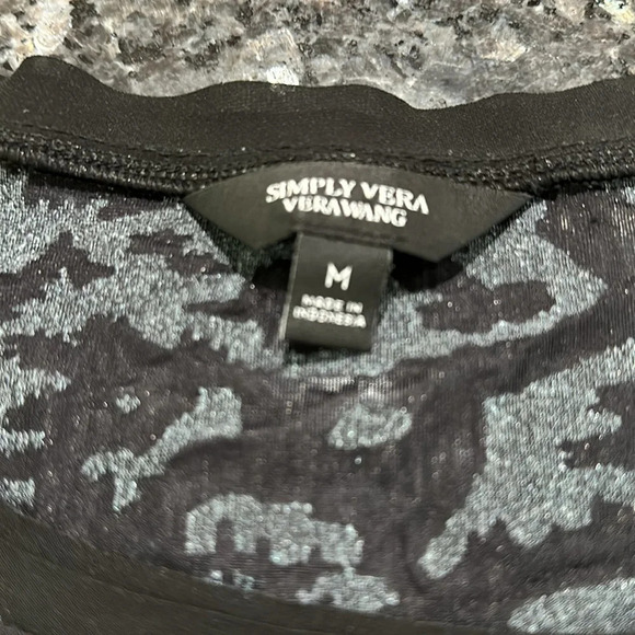 Simply Vera Vera Wang Burnout top - Picture 8 of 10